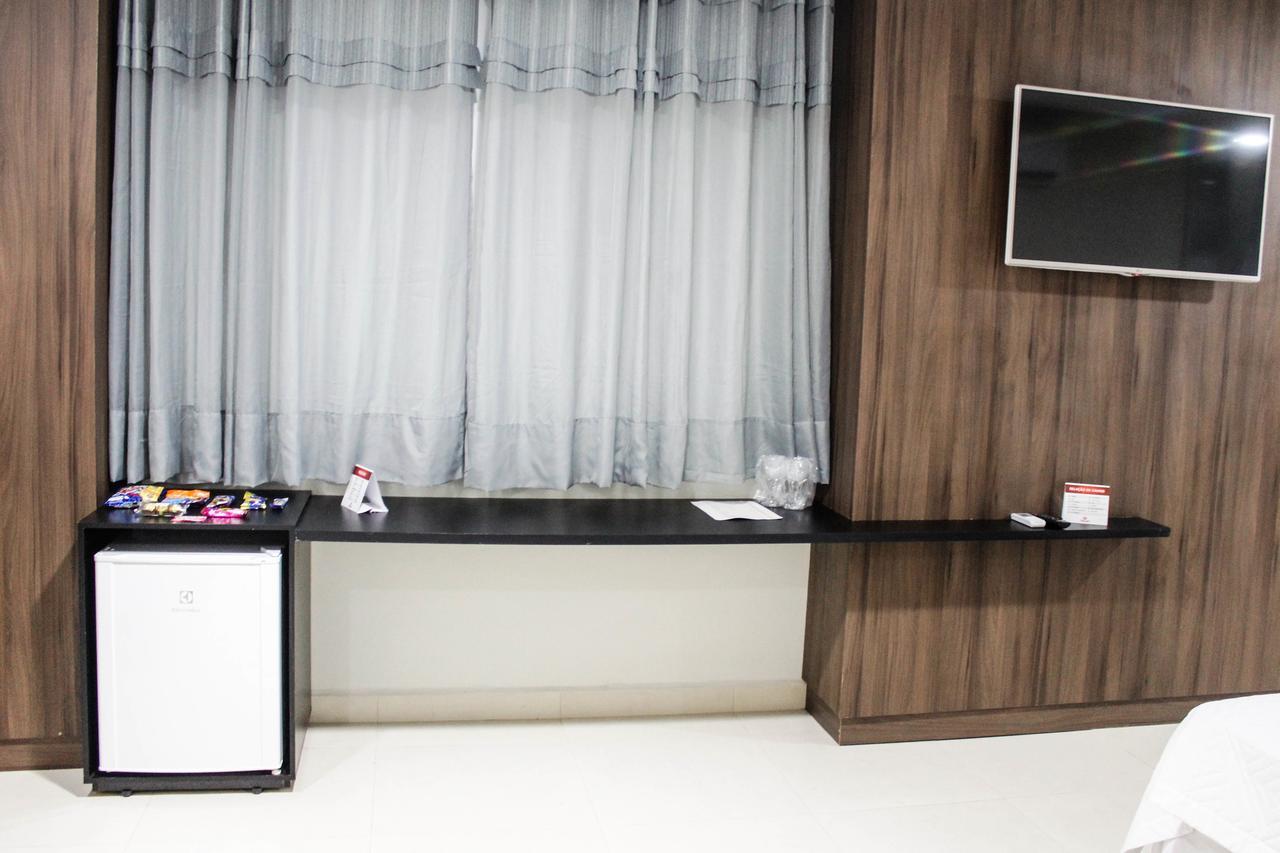 Vera Cruz Business Hotel Acailandia Екстериор снимка